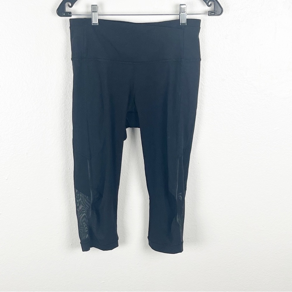 LULULEMON Classic Black Gear Up Reflective Mesh Cropped Leggings, Size 6